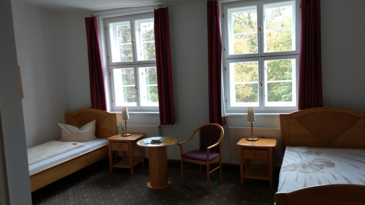 Lindenhof / Gastehaus An Der Teufelsmauer Hotel Thale Exterior photo
